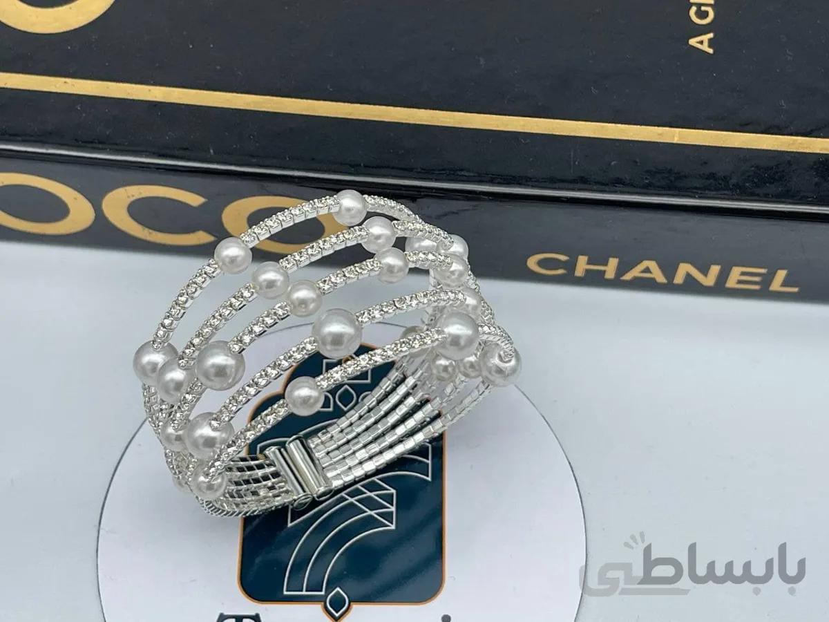 دستبند مرواریدی و نگین کاری پنج رج