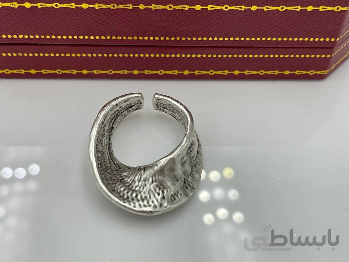 انگشتر ورشو طرح خاص