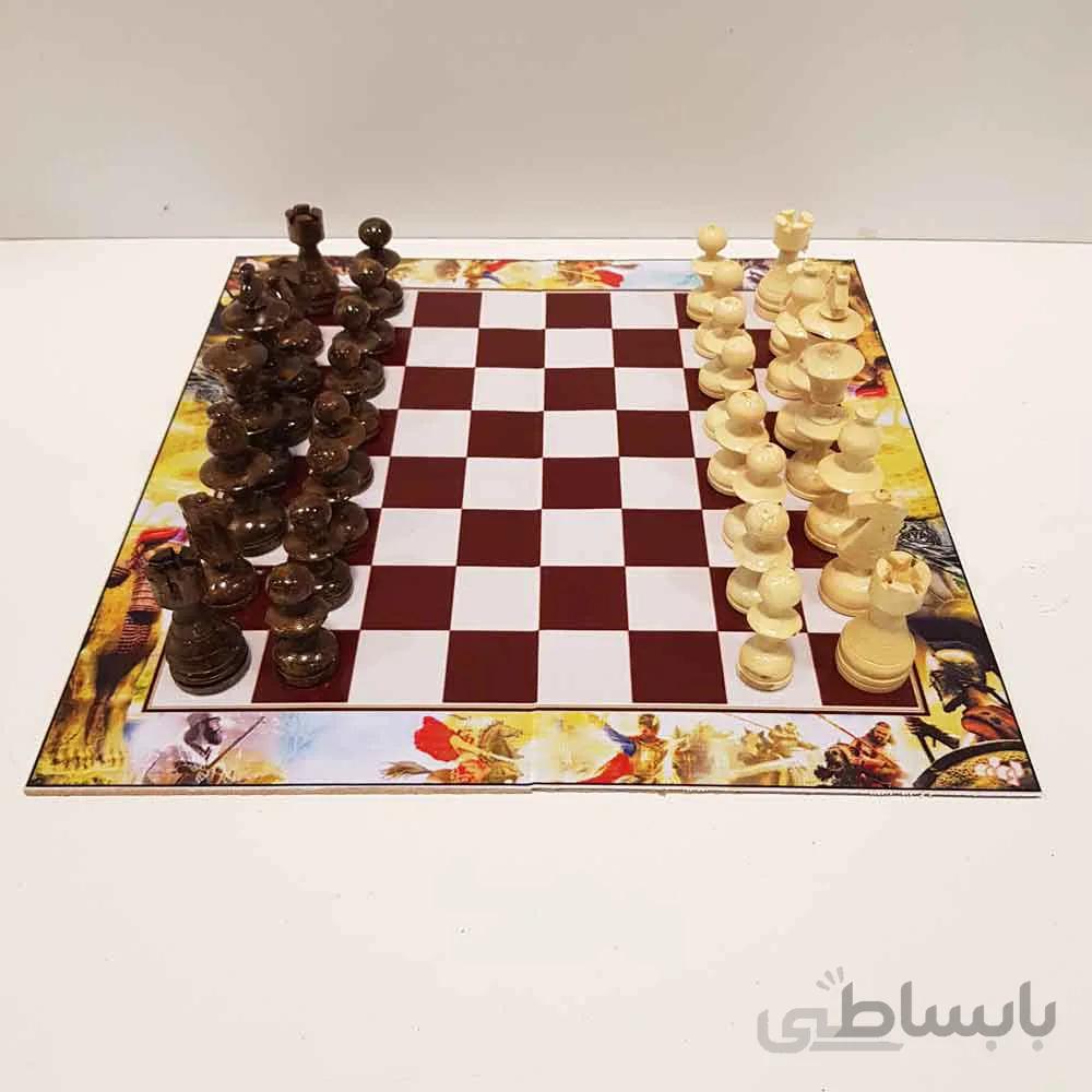 صفحه شطرنج فلکس با مهره شطرنج چوبی