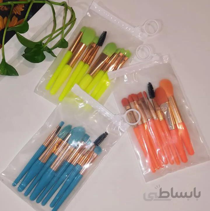 ست ۸ تایی براش آرایشی همراه Everyday Essentials Brush Set