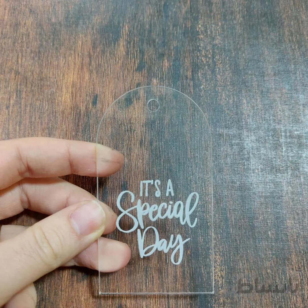 تگ شیشه ای Special day