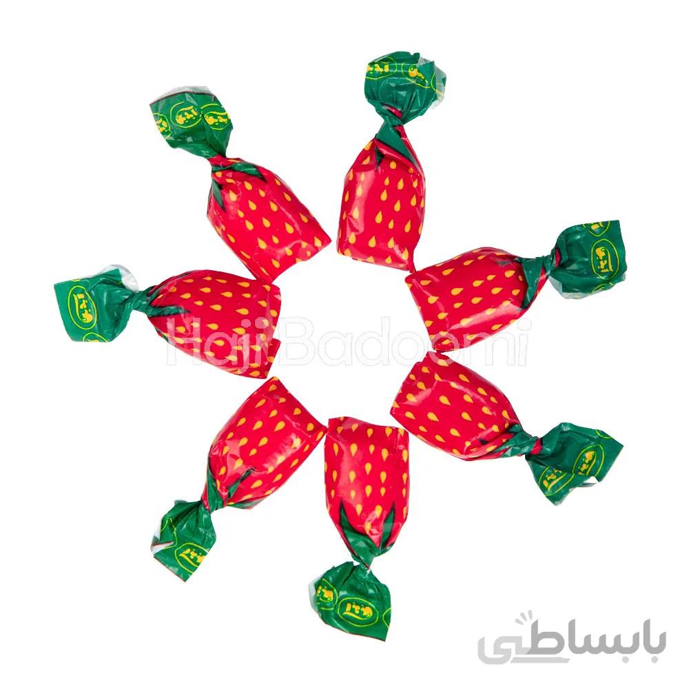 آبنبات توت فرنگی با مغزی پاستیل آیدین