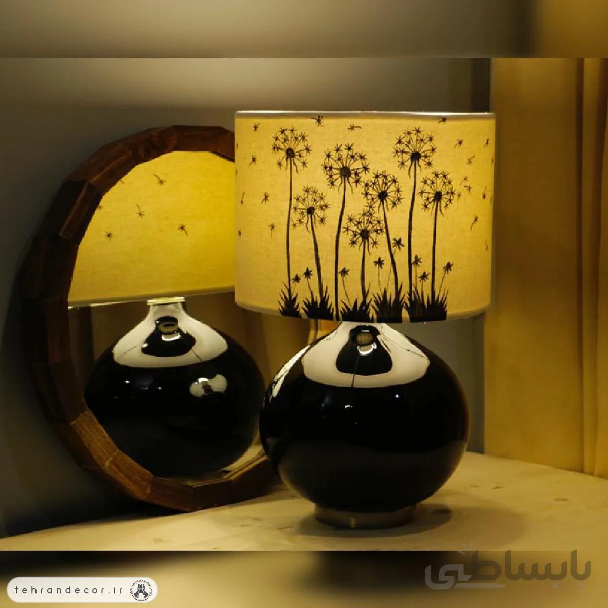 آباژور رومیزی شیشه‌ای آنرو