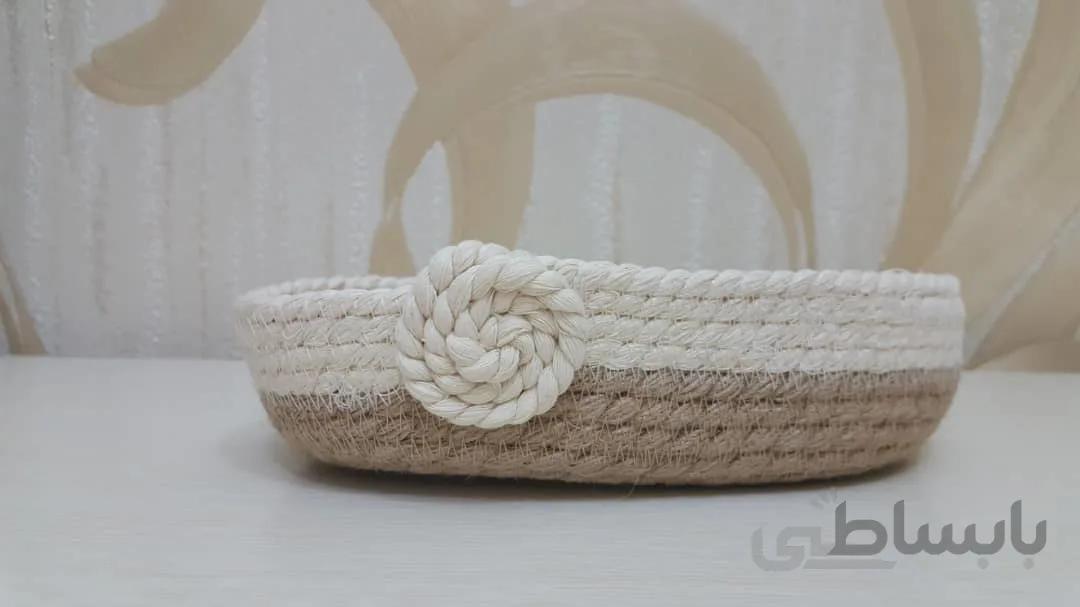 سبد بیضی بزرگ دورنگ