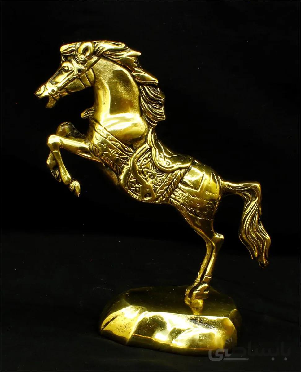 مجسمه اسب برنزی - پایه ی برنزی - 780 گرم ا Horse sculpture, bronze - base, the bronze - 780 grams