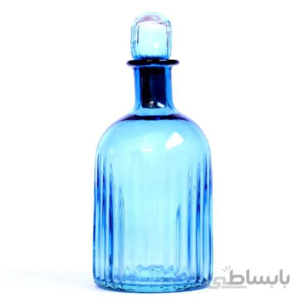 بطری شیشه ای استوانه شیاردار در حبابی بزرگ فیروزه ای