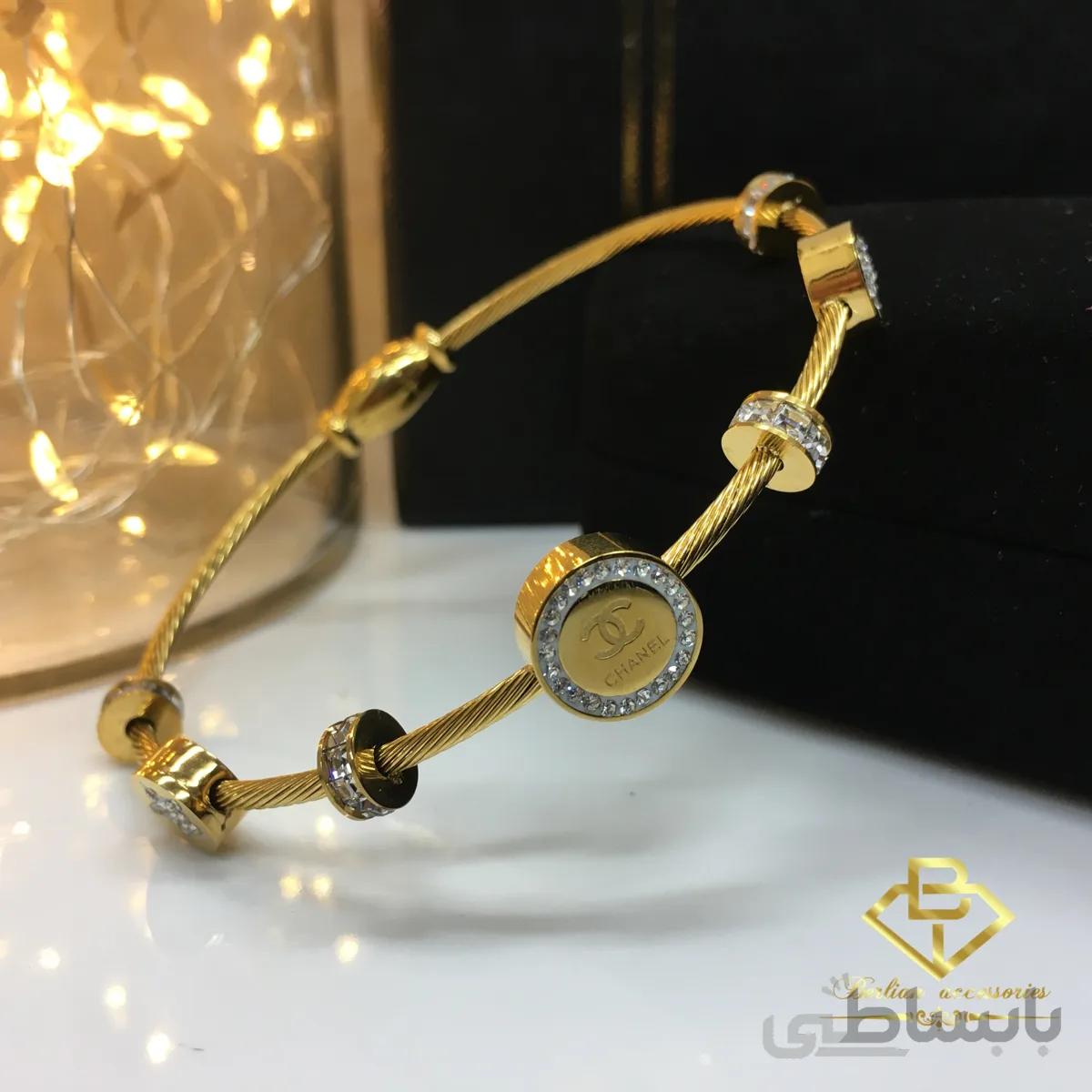 دستبند چنل نگین دار