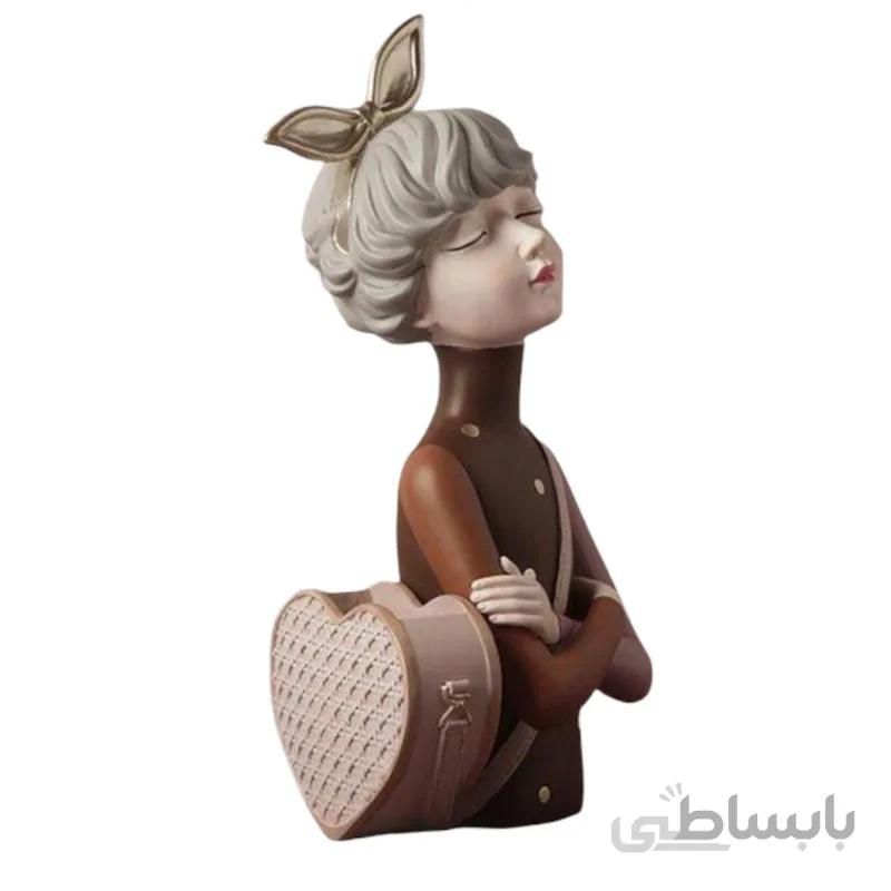 مجسمه مدل کیف به دست ونداهایپر