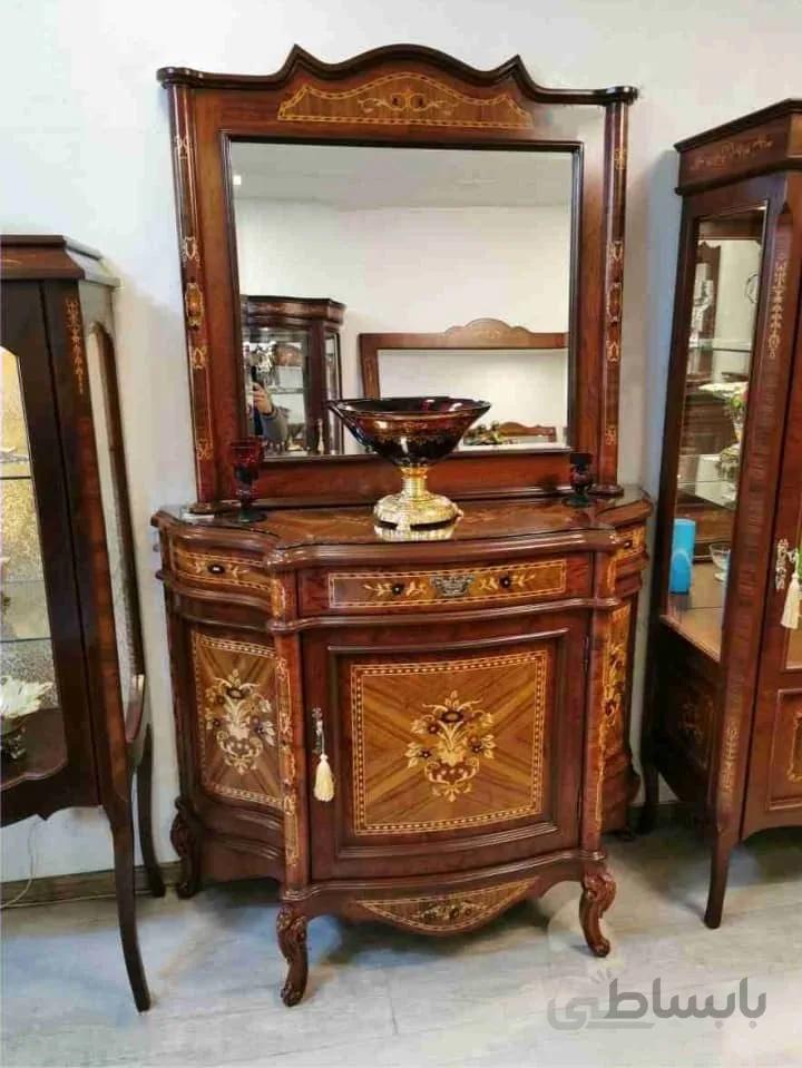 آینه کنسول چوبی مدل تک درب پایه منبت کد ۱۰۲۲۷۷