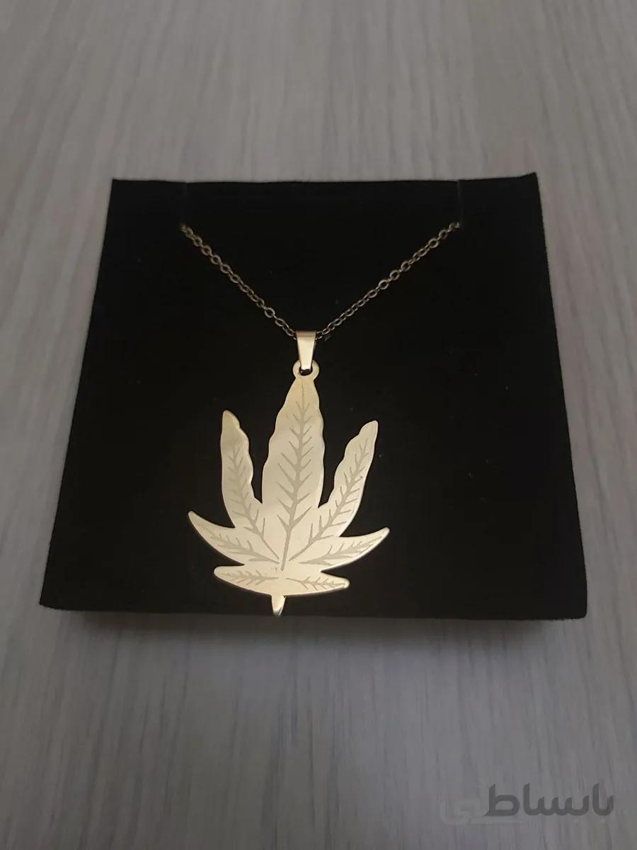 گردنبند استیل طرح برگ