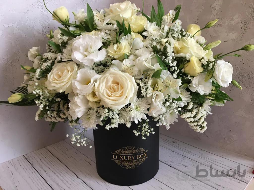باکس گل ترحیم با گل رز لیسن توس