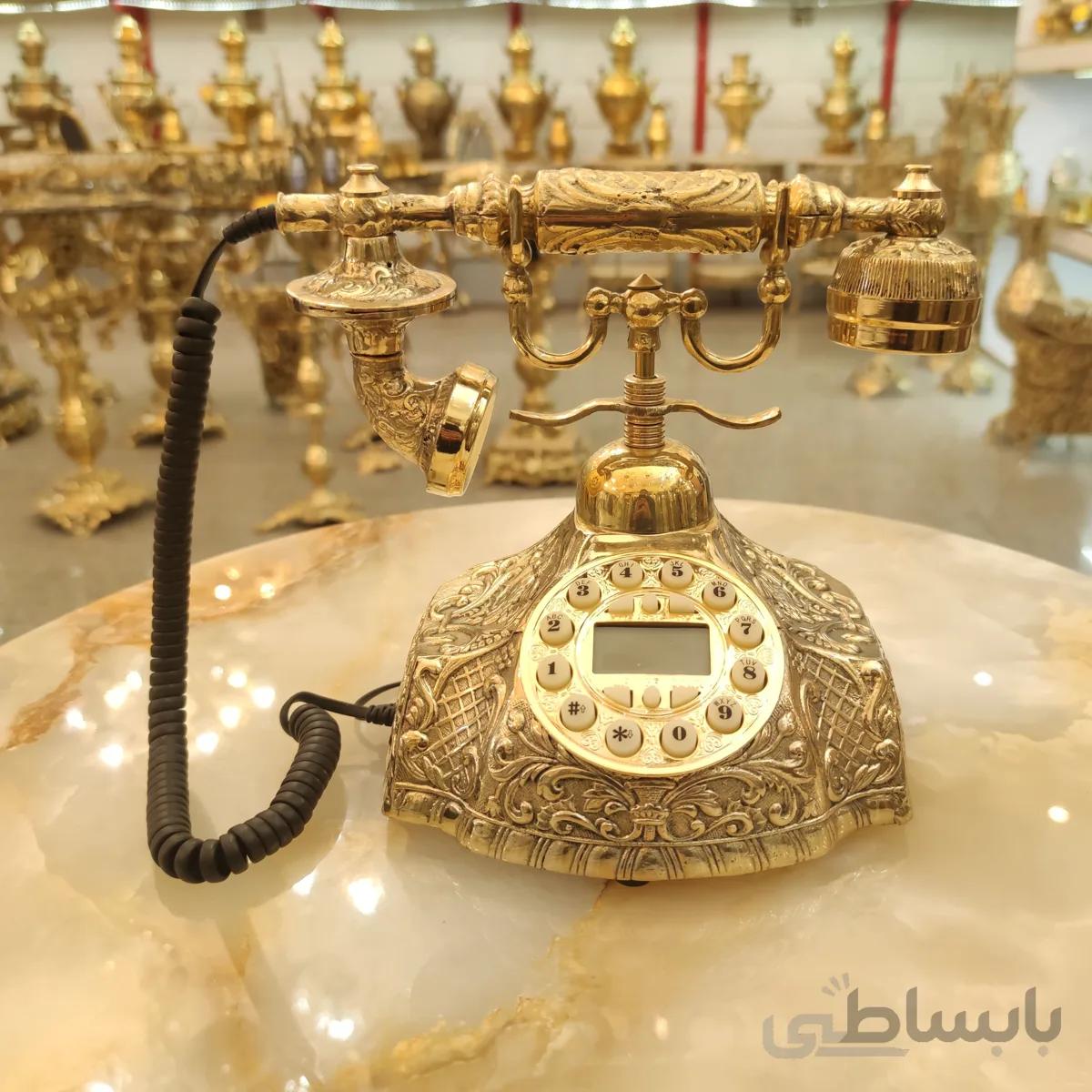 تلفن برنزی رومیزی کلاسیک طرح گرد کد 533
