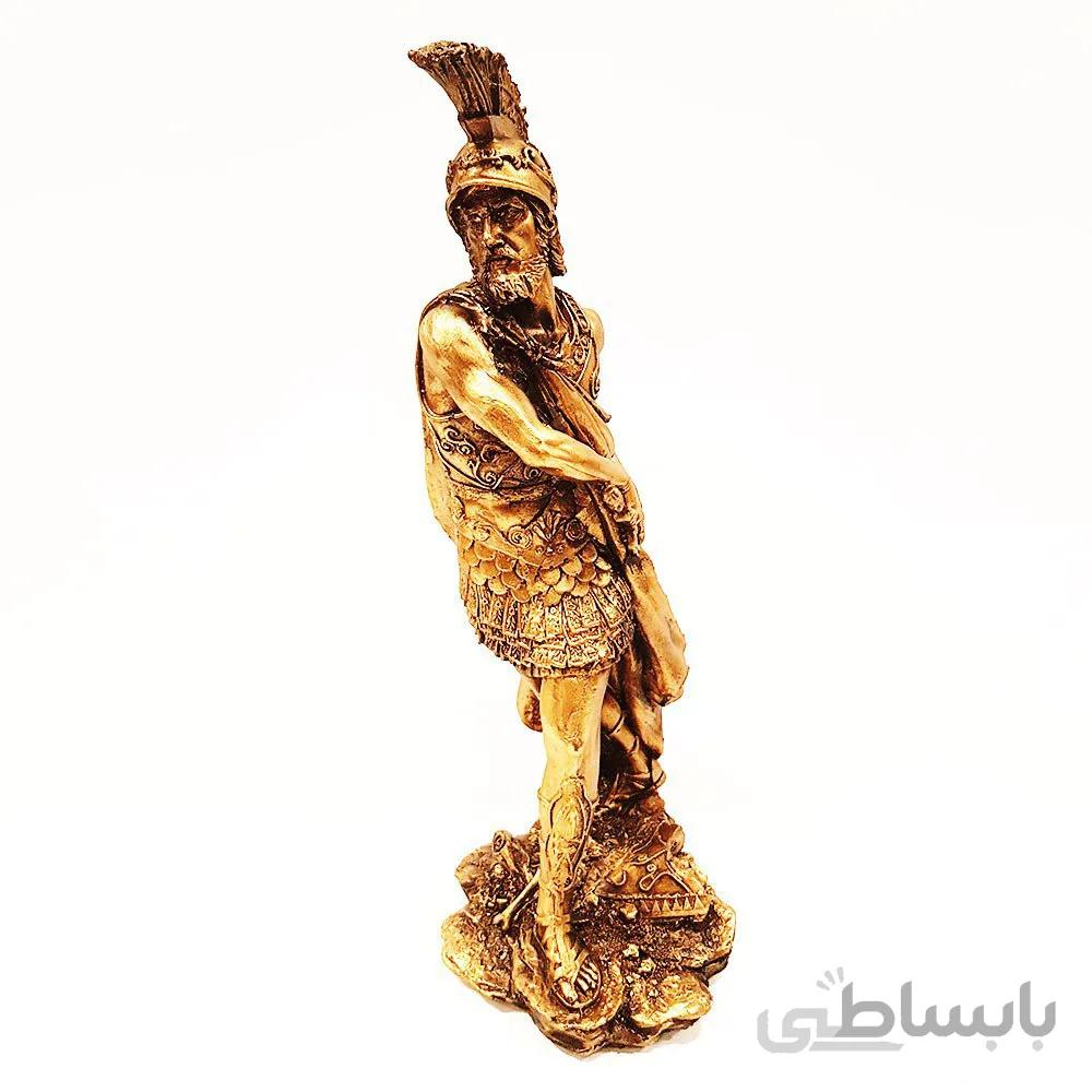 مجسمه سرباز بزرگ