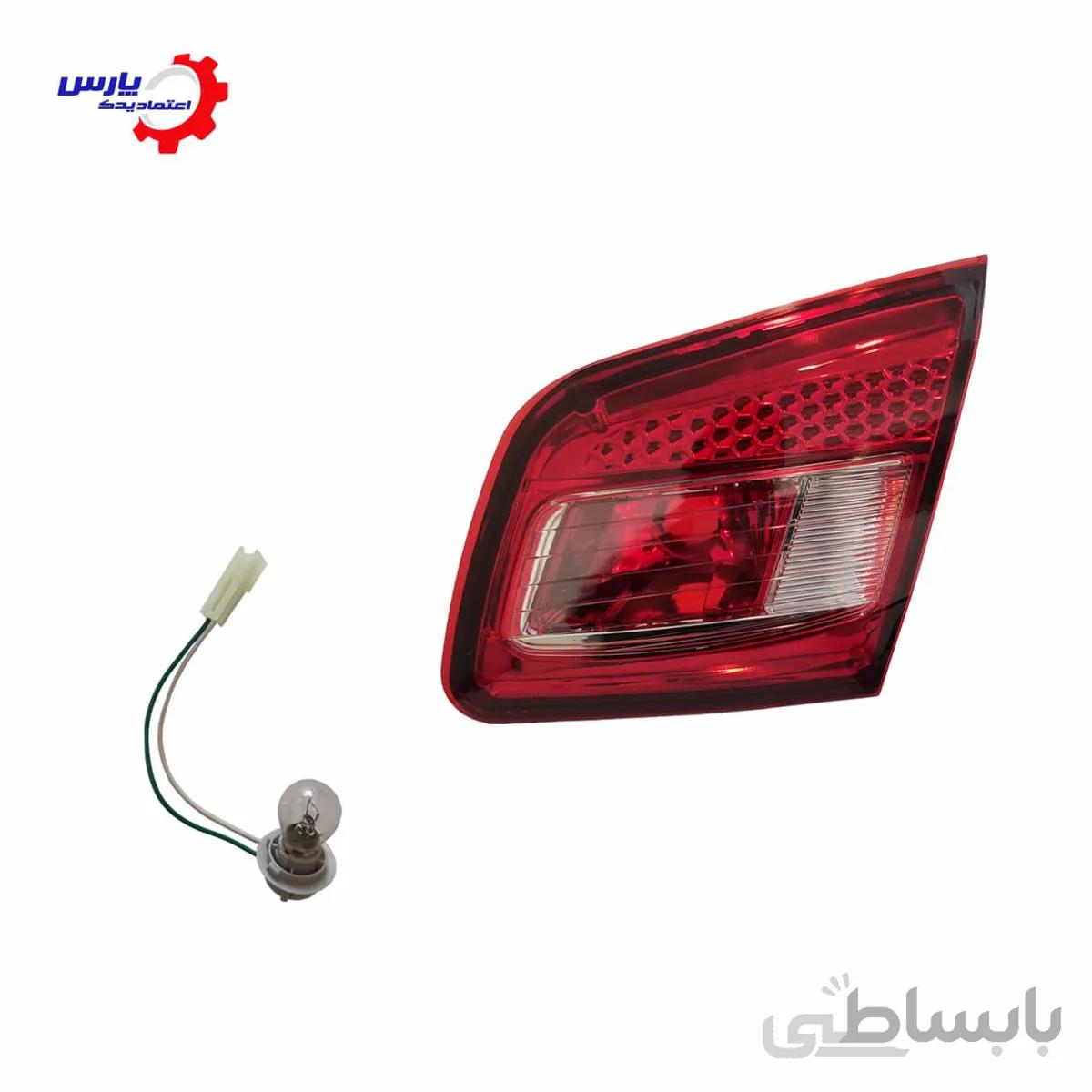 چراغ خطر روی صندوق راست راین V5