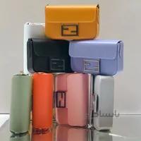 کیف سگک FENDI