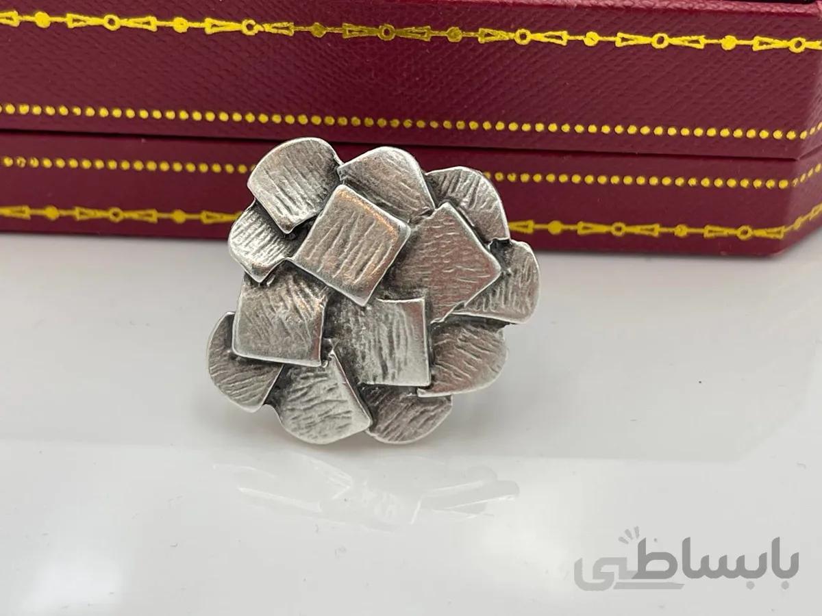انگشتر ورشو مربع مربعی خاص
