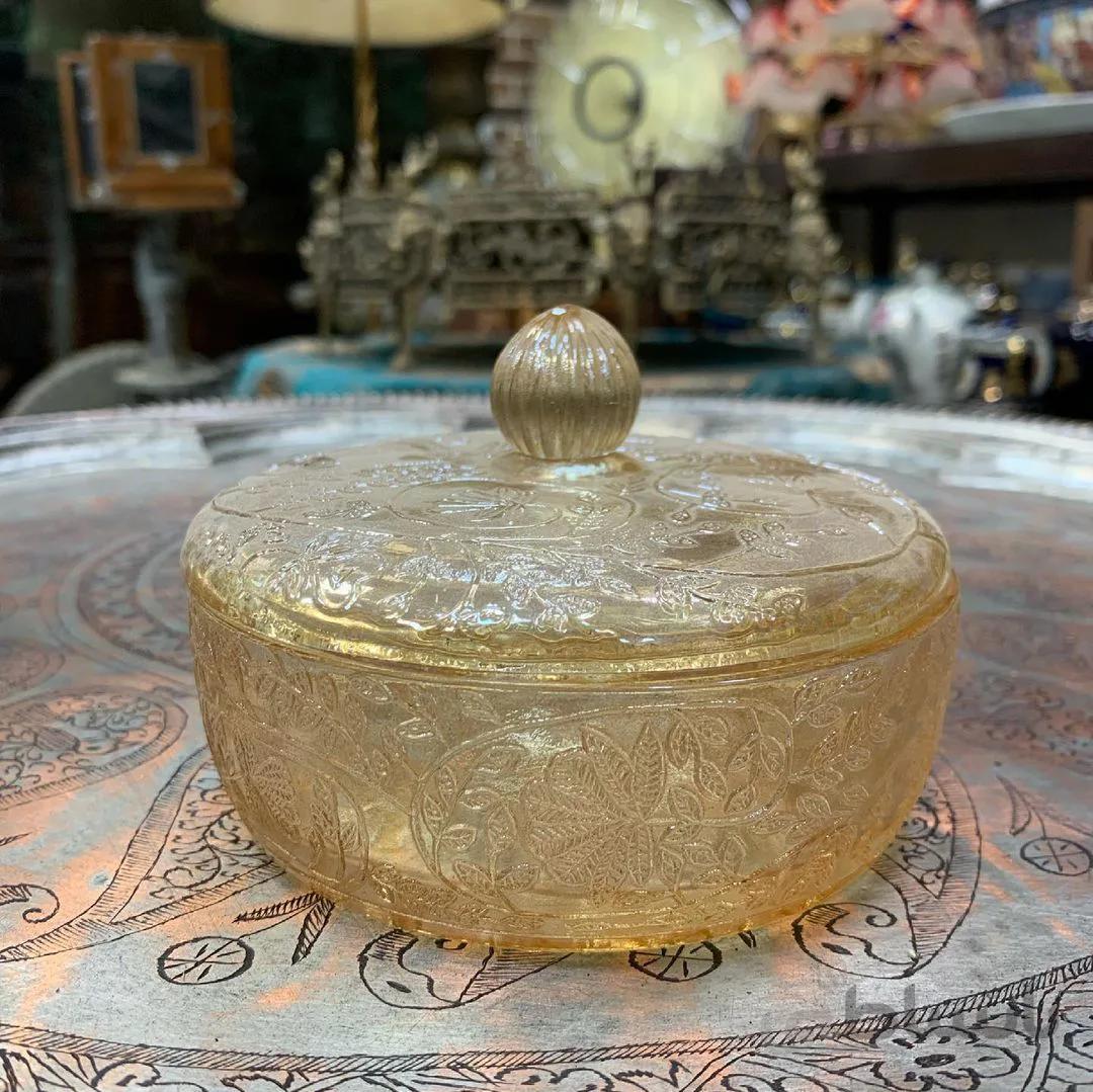 شکلاتخوری زنگاری آنتیک قطر۱۳ سانت
