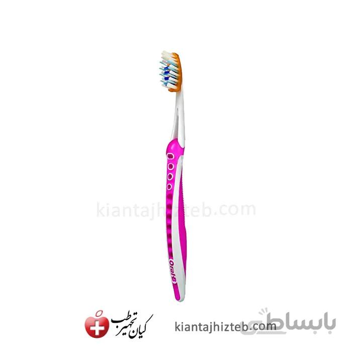 مسواک اورال بی مدل CLINICAL PRO HEALTH با برس نرم صورتی
