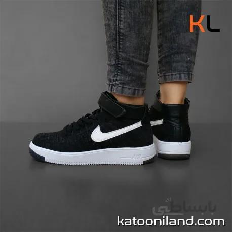 WMNS Nike Suketo