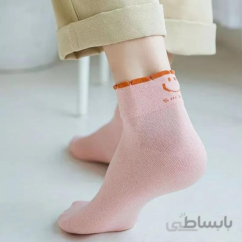 جوراب نیم ساق لب کنگره طرح لبخند