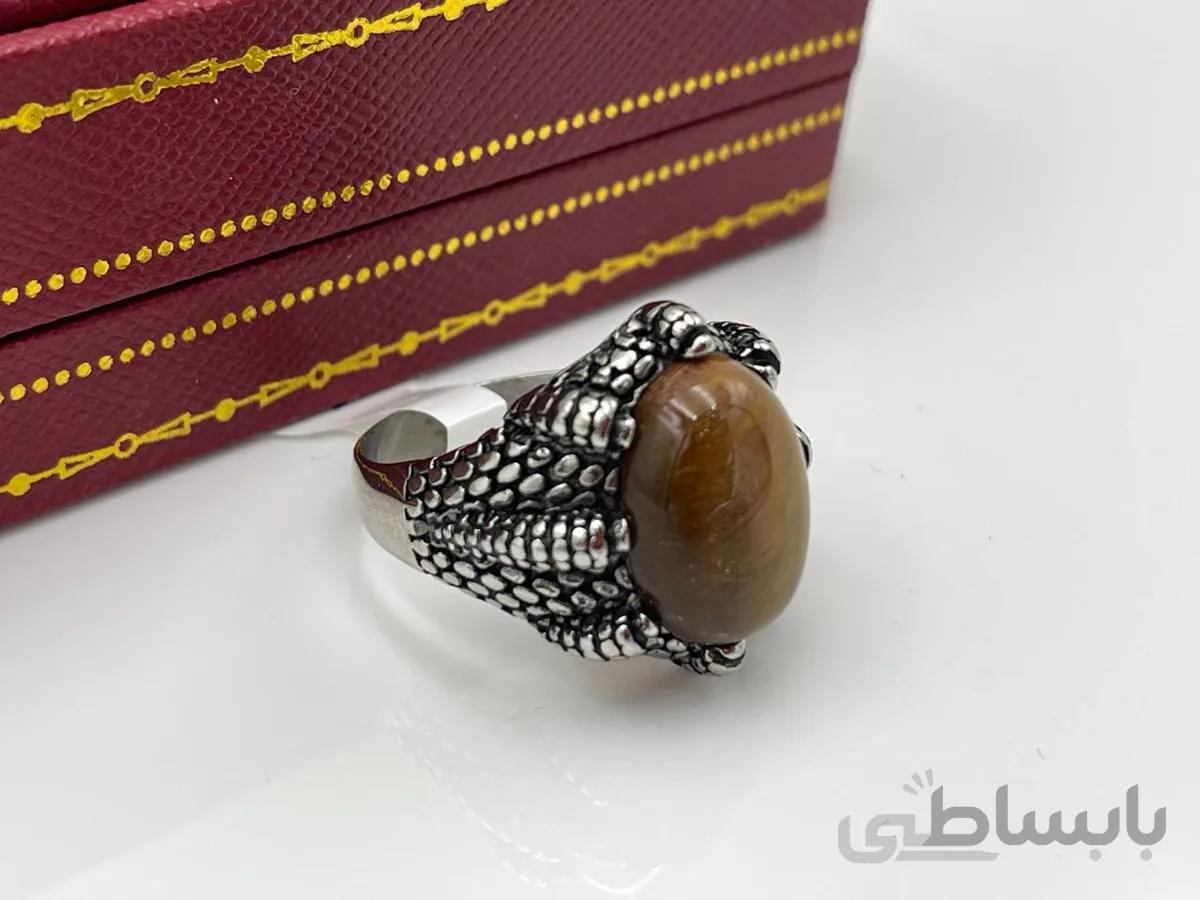 انگشتر چشم ببر نقره ای با رکاب طرح پنجه