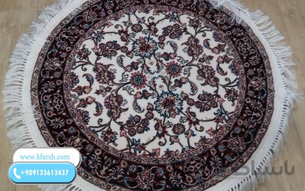 فرش گرد طرح افشان کرم