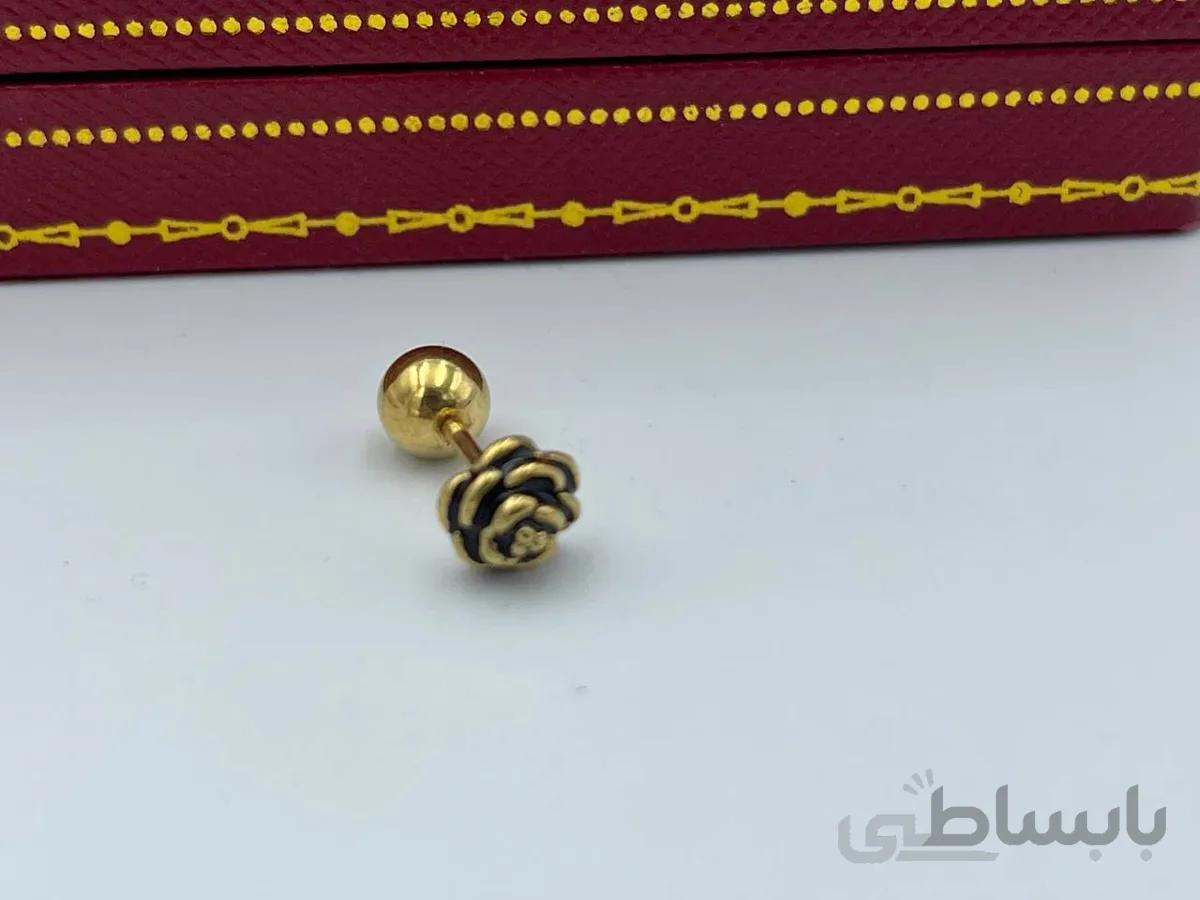 پیرسینگ گوش طرح گل