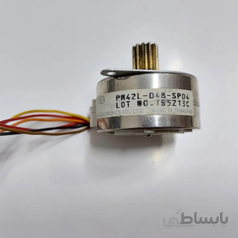 استپ موتور PM42L-048-SP04