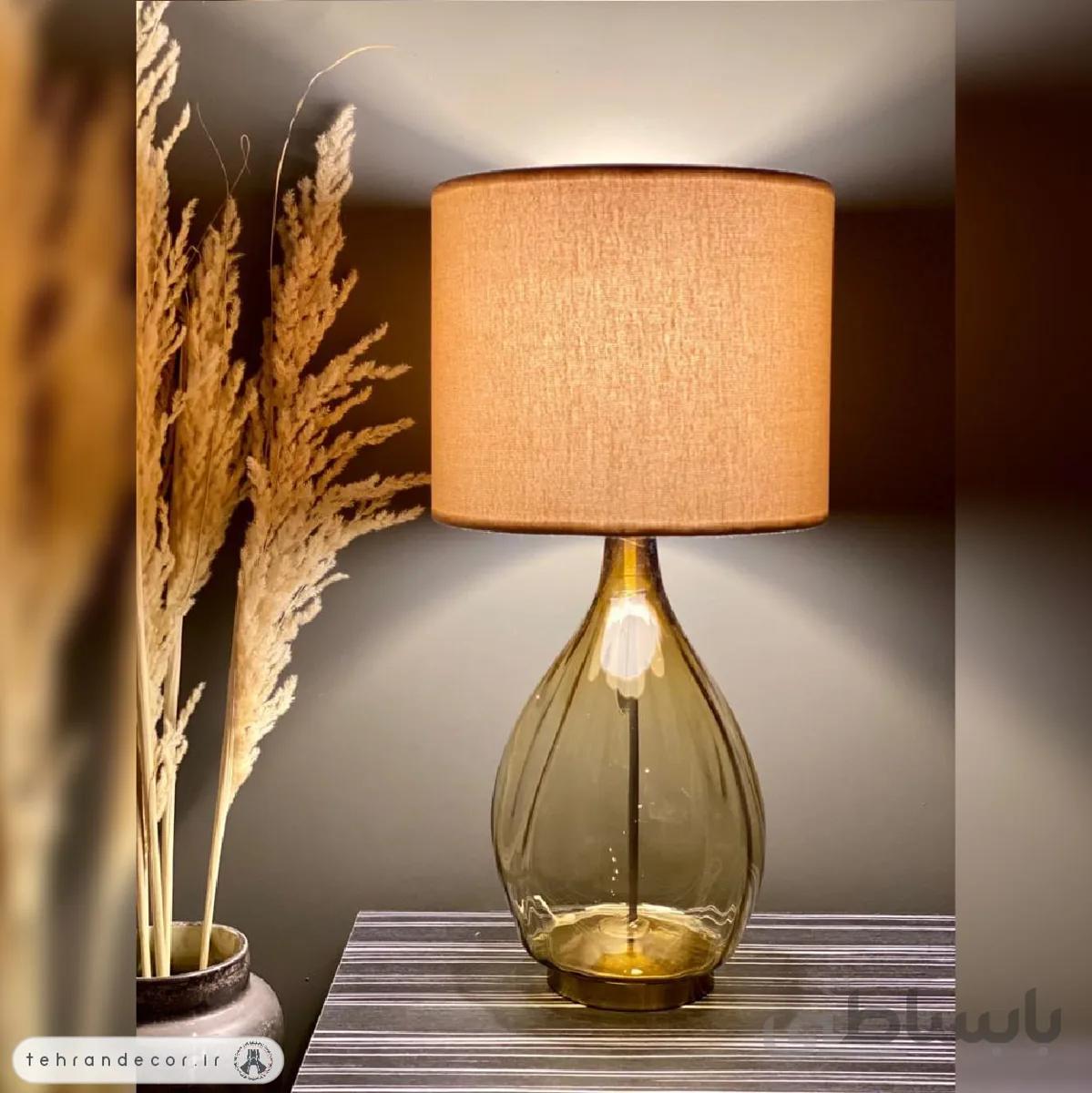 آباژور رومیزی شیشه‌ای گلاروس