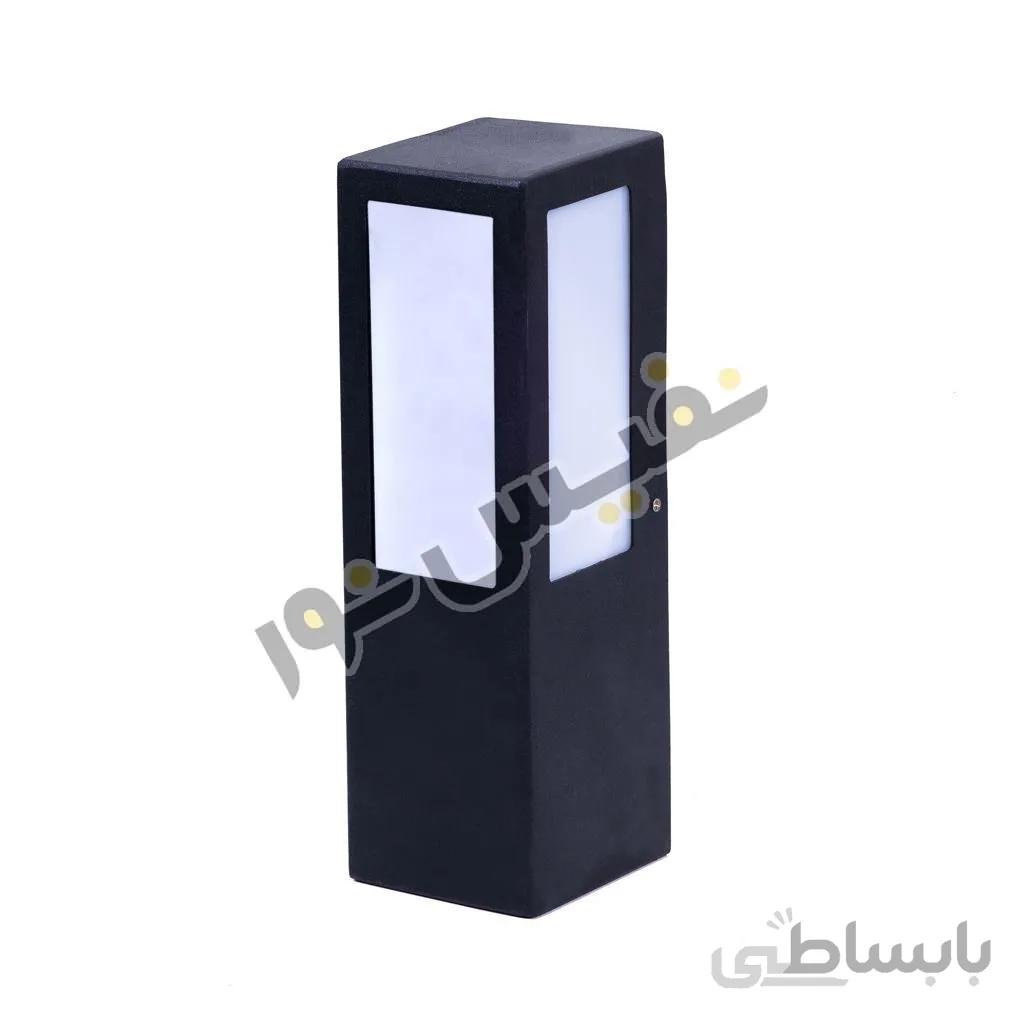چراغ دیواری حیاطی مکعبی فلزی سه طرفه 9001/D/30