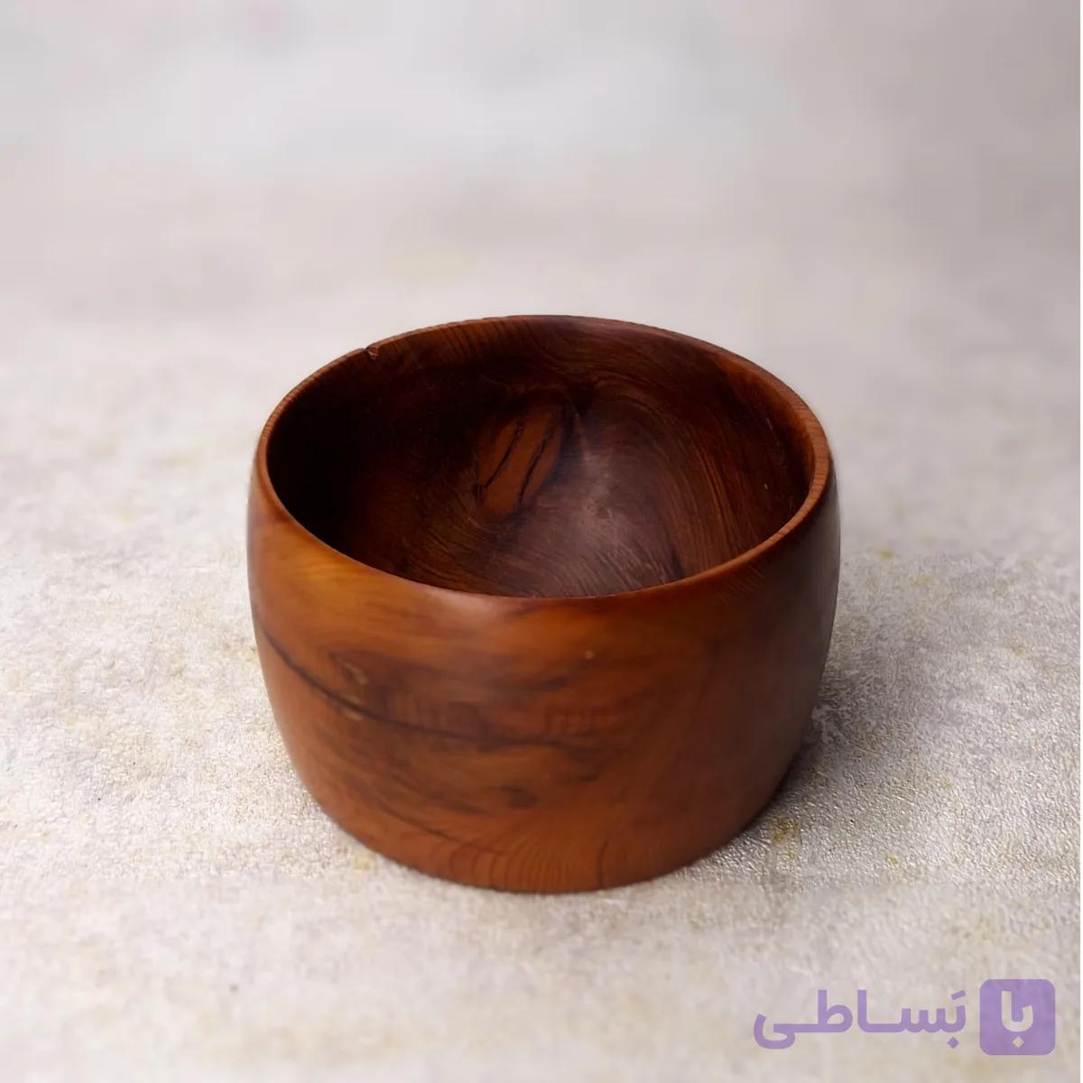کاسه چوبی کوچک