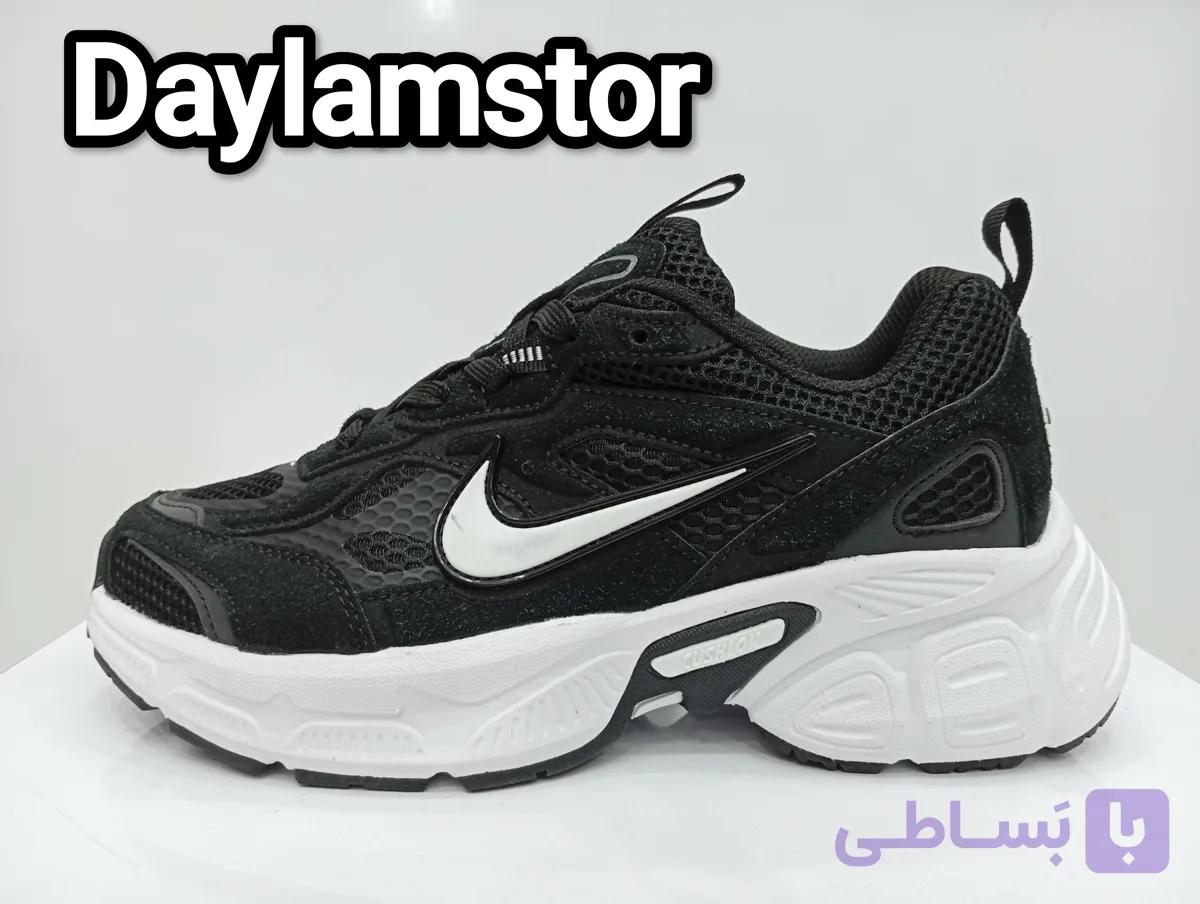 کتانی نایک وی فایو کی مشکی سفید