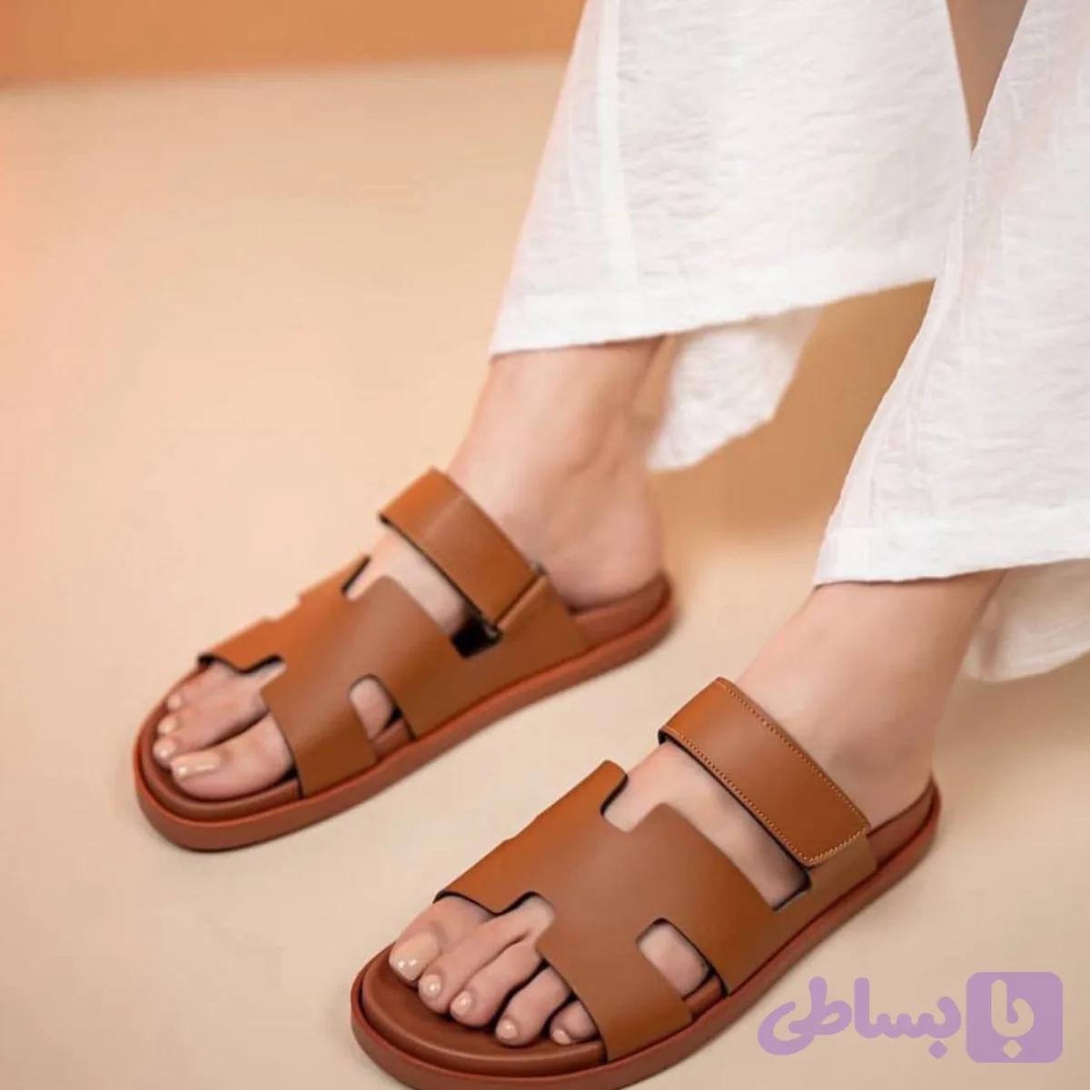کفش زنانه صندل اچ H عسلی