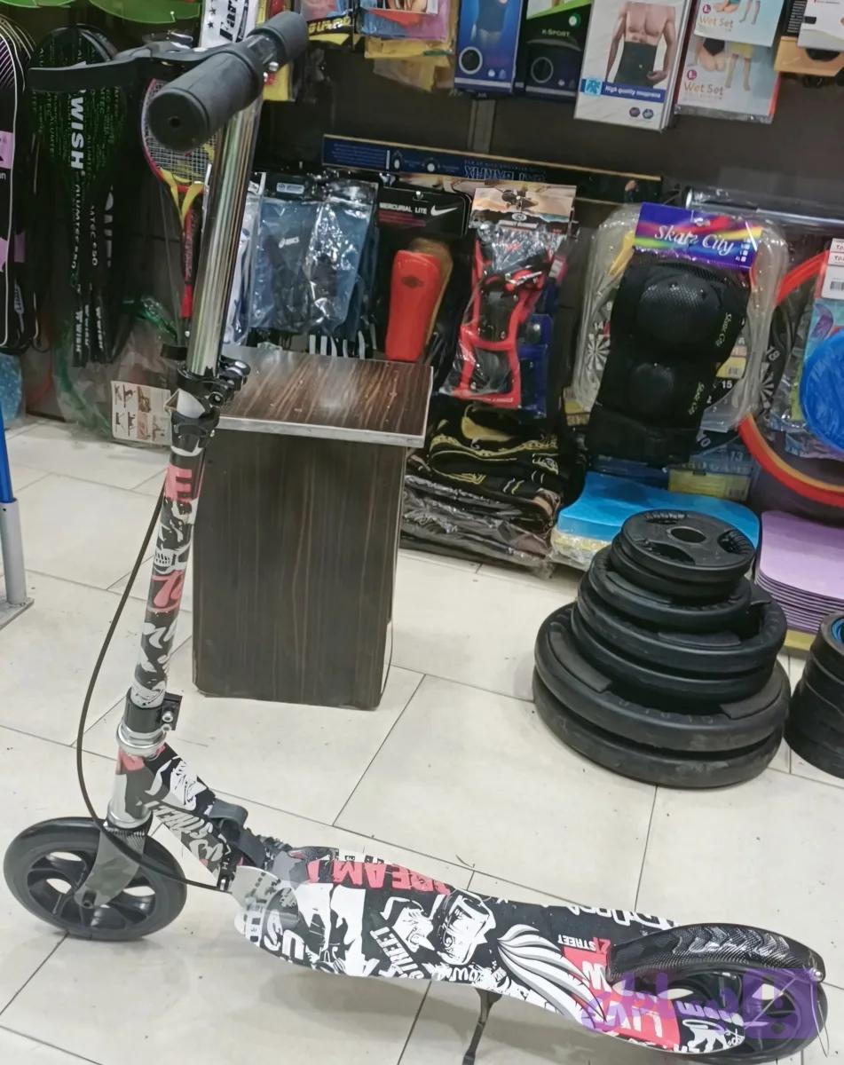 اسکوتر چرخ بزرگ تکی
