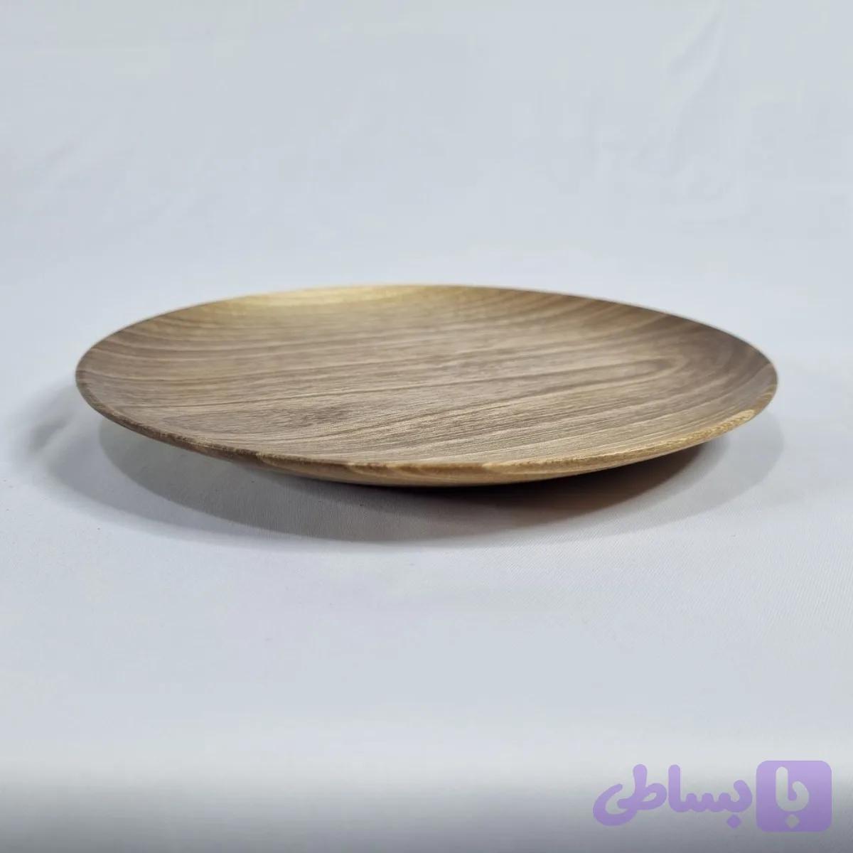 بشقاب سایز متوسط
