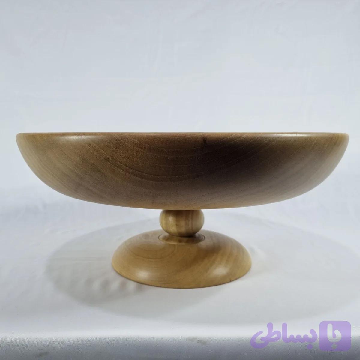 میوه خوری پایه دار غول پیکر