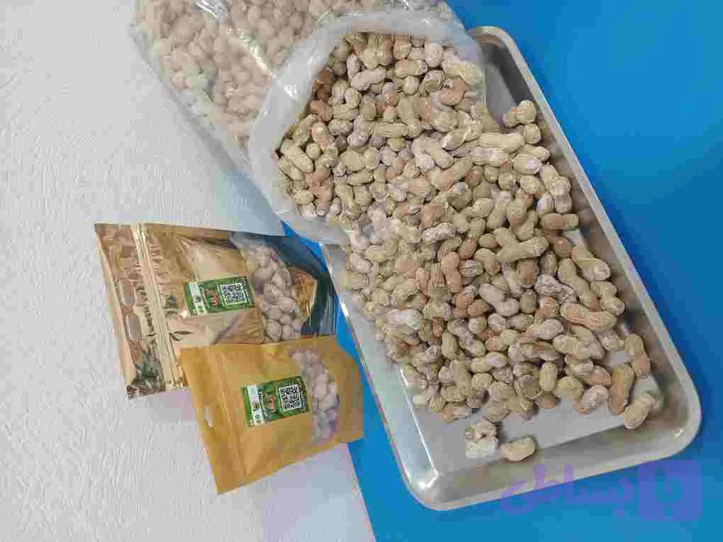بادام زمینی غلافدار بو داده نمکی — تصویر 1