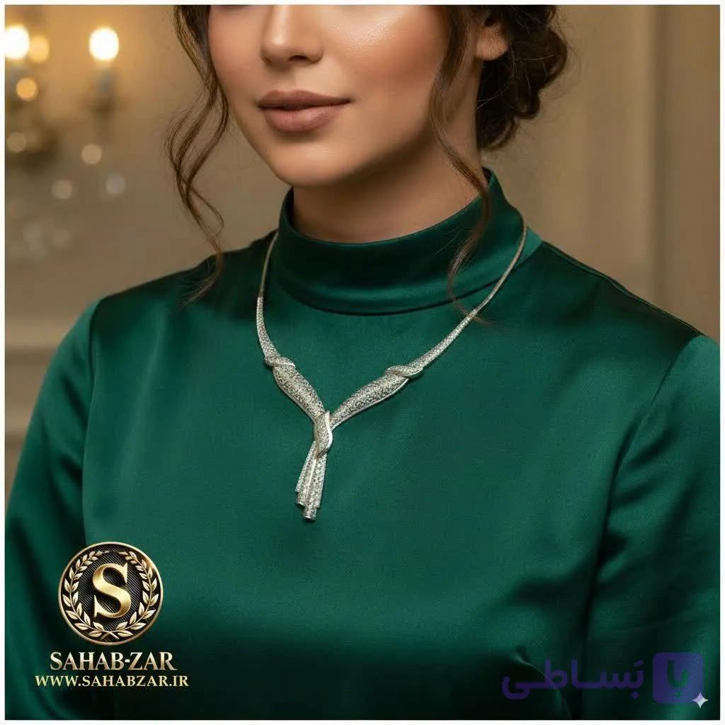 گردنبند طلا ۱۸ عیار زنانه مدل کروات – طراحی لوکس و چشمگیر | سحاب زر