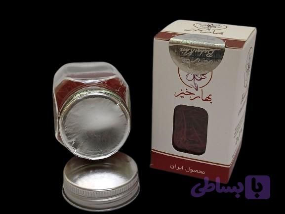 زعفران بهارخیز نگین تمام قرمز شیشه یک مثقالی ( 4.6 گرم ) — تصویر 1