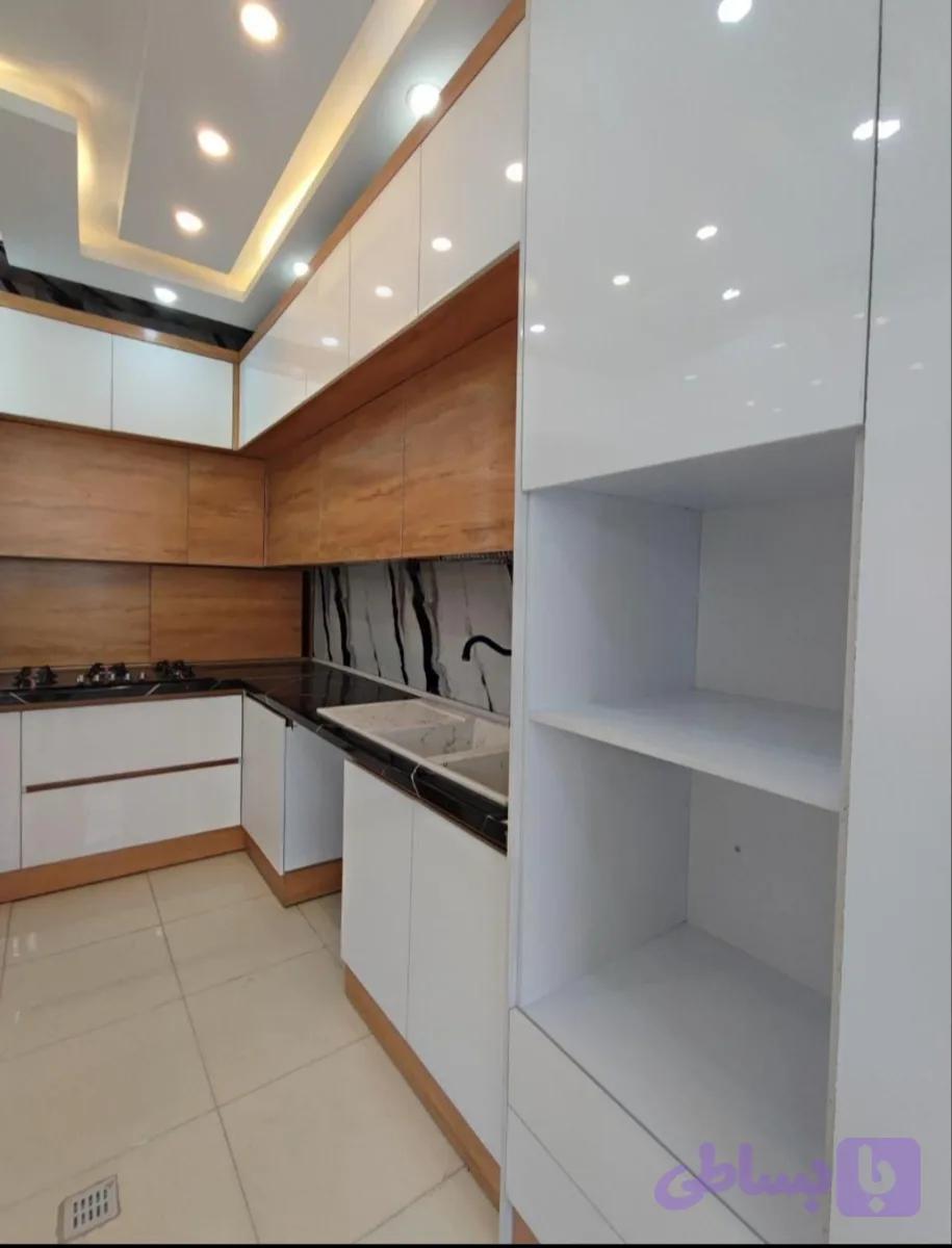 کابینت دوپله مدرن هایگلس وام دی اف