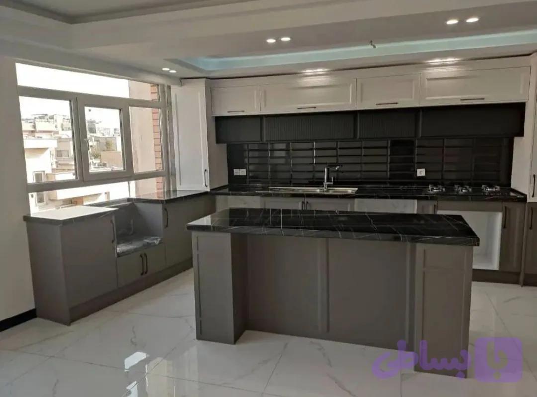 کابینت نیوکلاسیک باجزیره ونیمکت کدSS۱۸۱
