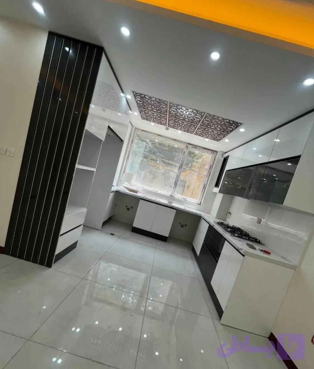 کابینت هایگلس پاک چوبAGTویلدیز کدA۲۵۵
