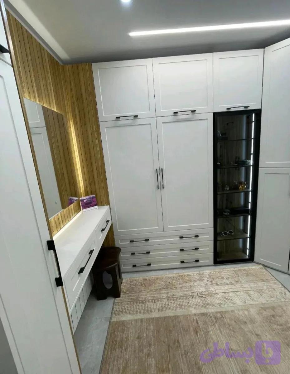 کمددیواری نیوکلاسیک بادکوفیکس کدn۲۰۸