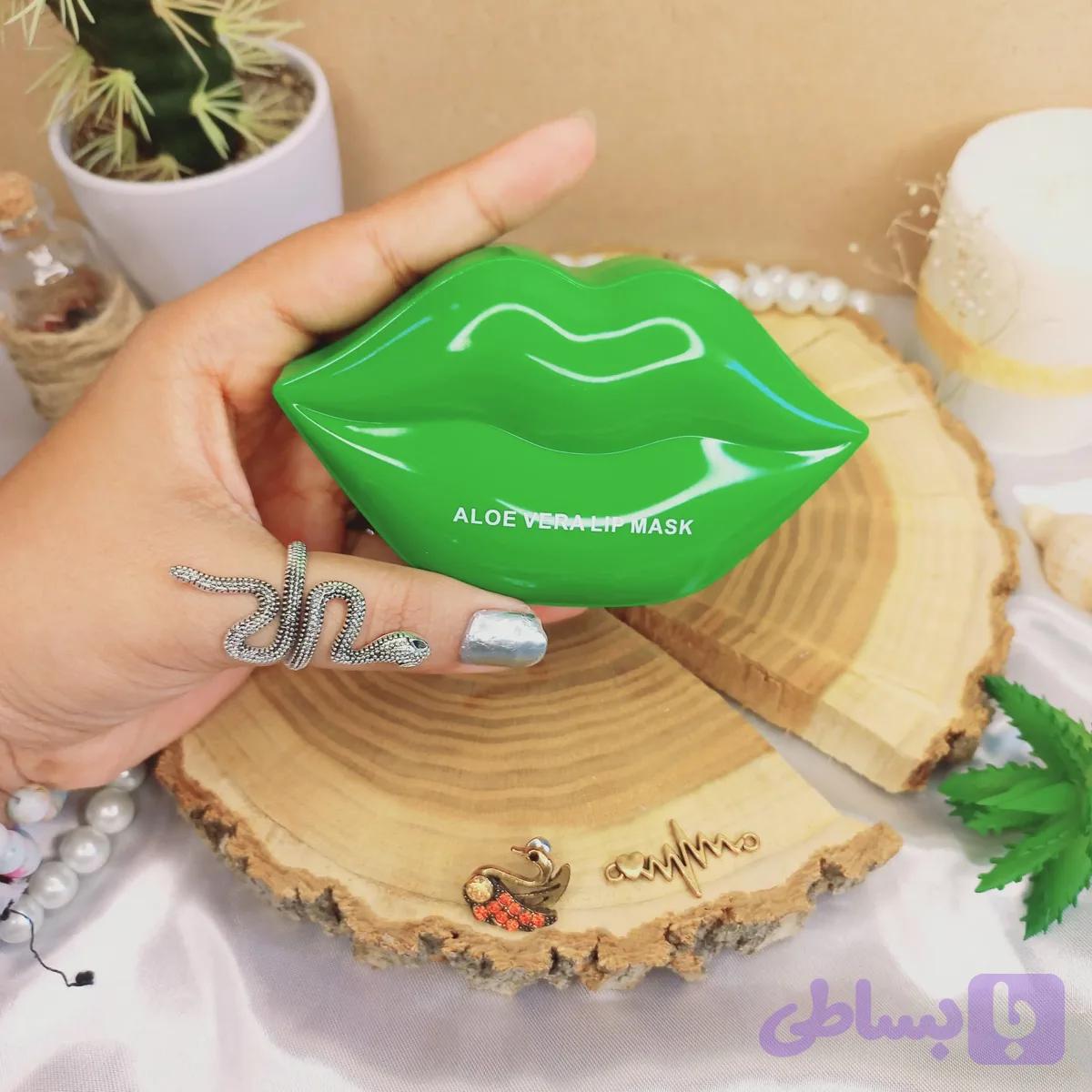 ماسک لب آلوئه ورا کیس بیوتی