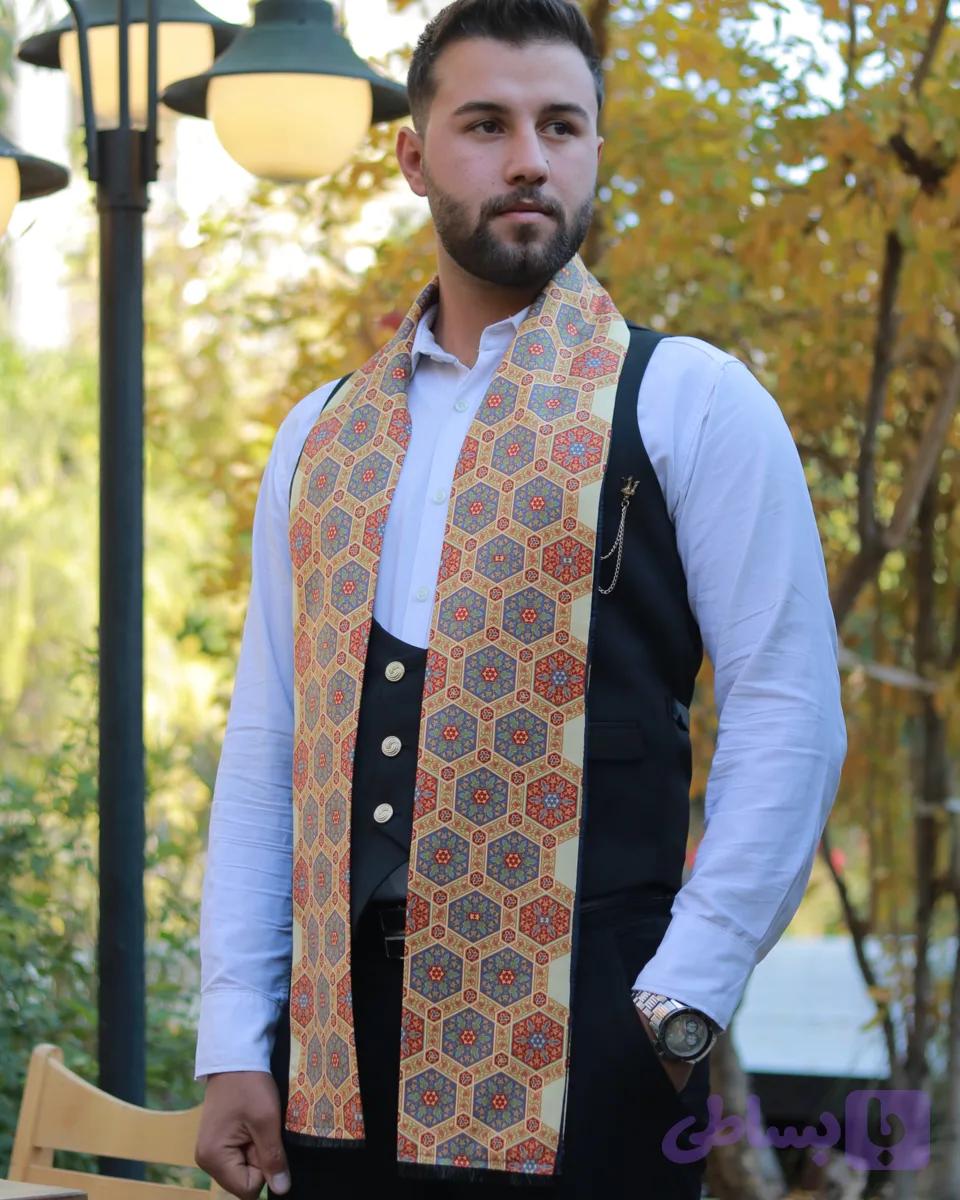 شال‌گردن اسلیمی روشن جنس چهارفصل
