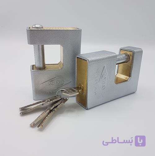 قفل های کلید یکسان گیرا (1818)