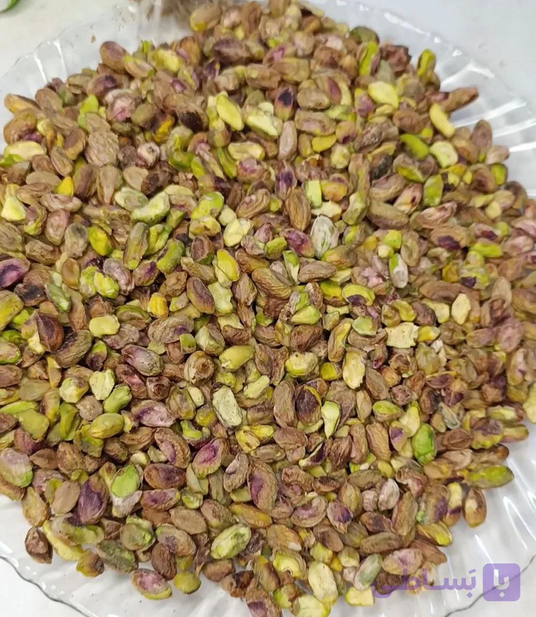 مغز پسته اقتصادی مخلوط مغز کامل و مغز شکسته — تصویر 1