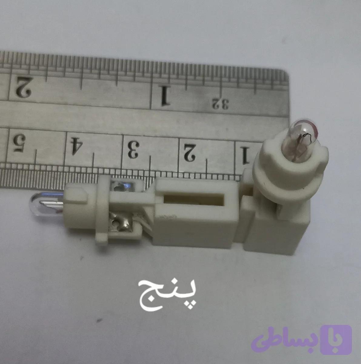 لامپ پشت آمپر خودرو سوکت خور