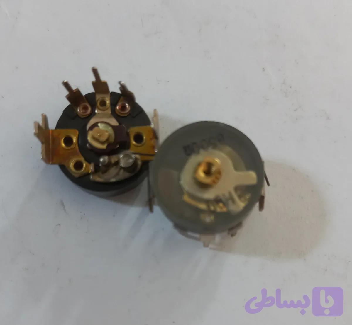 کلید ولوم رادیو فلش ۵۰۰ اهم