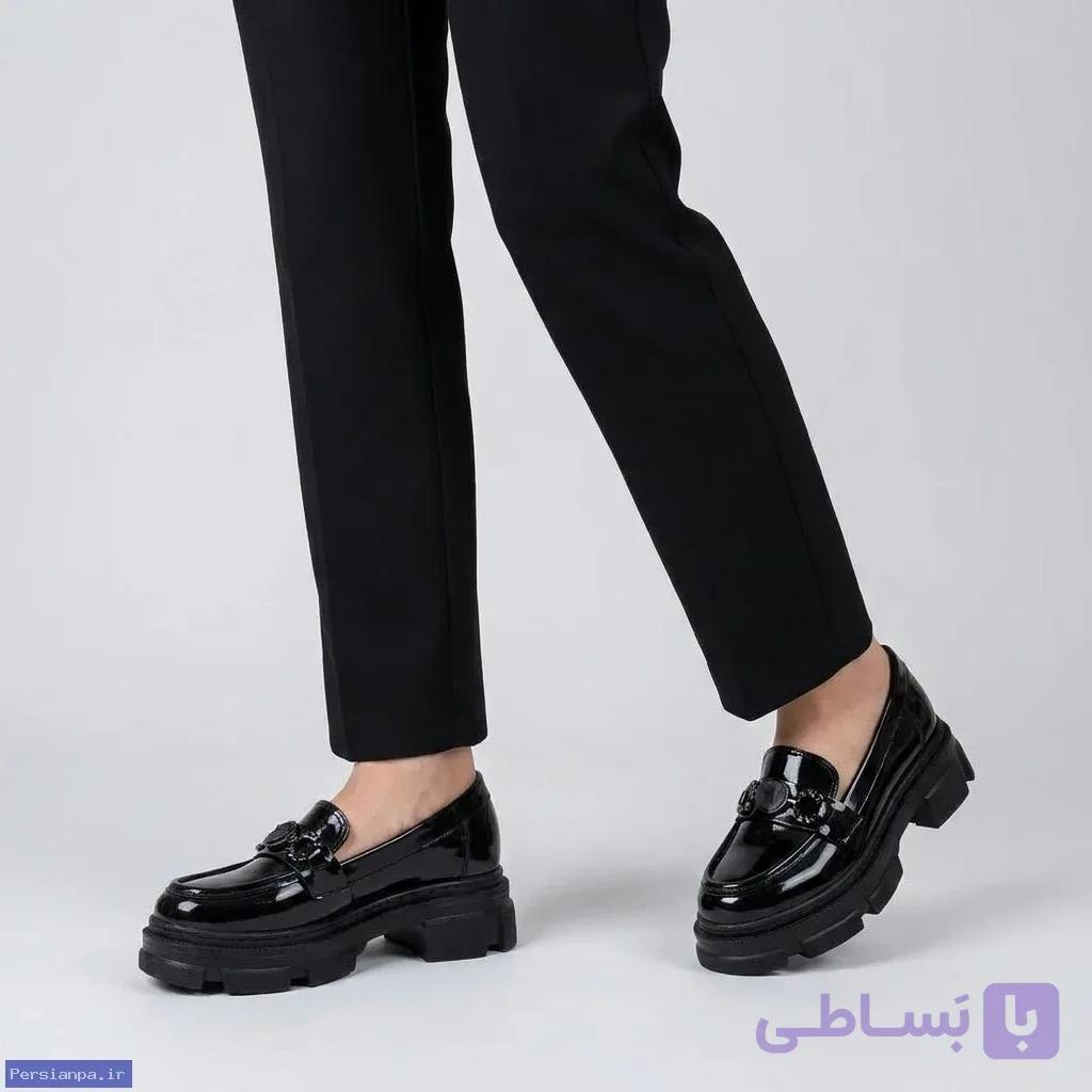 کفش روزمره زنانه بندی سگک‌دار یکسره مدل 2067 — تصویر 1